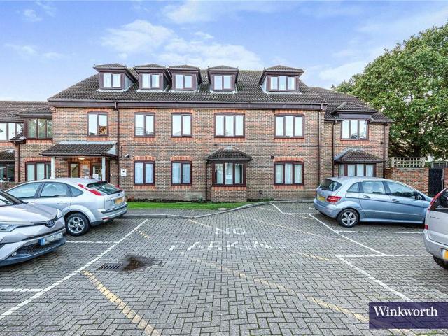 Flat for sale in Greater London