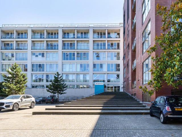 Flat for sale in Bedminster, Bristol