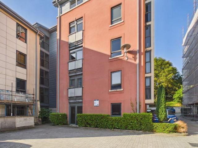 Flat for sale in Ferris Town, Penweathers