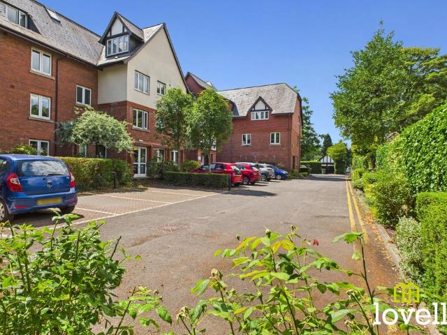 Flat for sale in Cottingham, East Riding Of Yorkshire