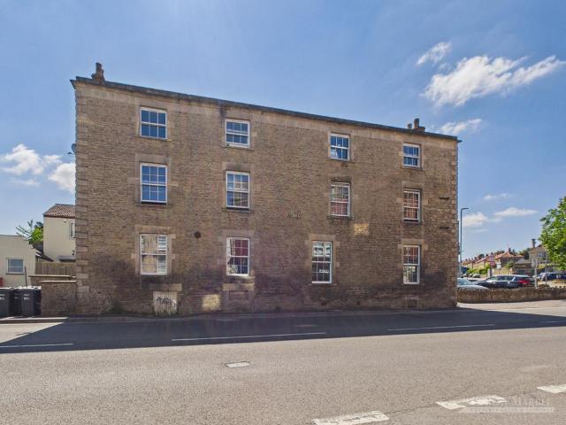 Flat for sale in Frome