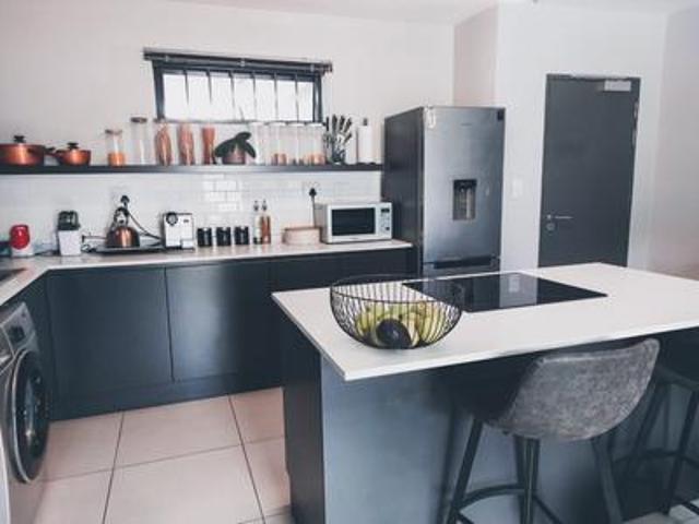 Apartment for sale in Waterkloof, Gauteng