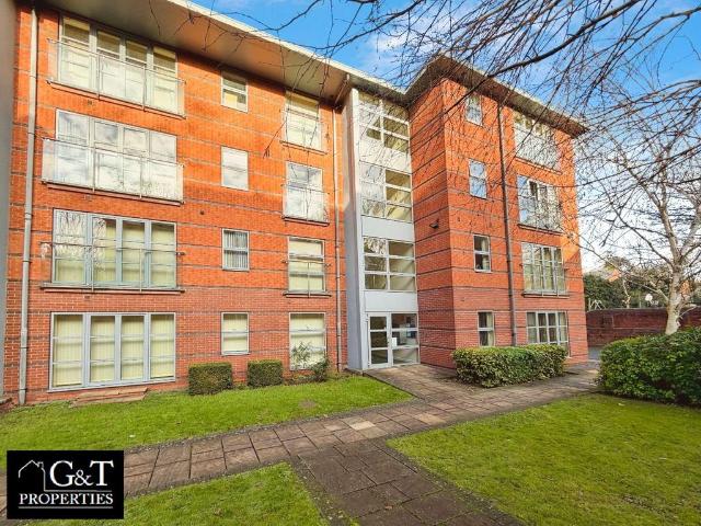 Flat for sale in Dixons Green, West Midlands