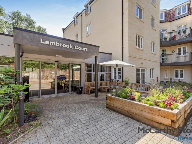 Flat for sale in Bath And North East Somerset