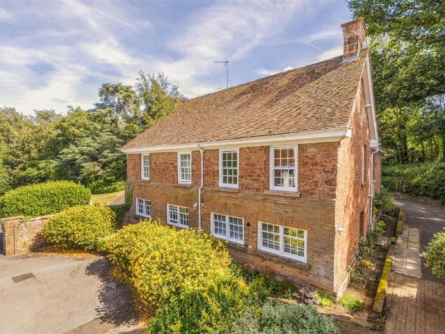 Flat for sale in Halse, Somerset