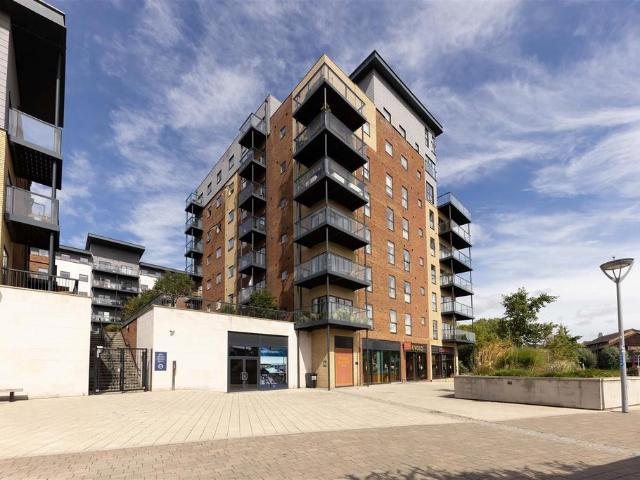 Flat for sale in East Bank, Norfolk