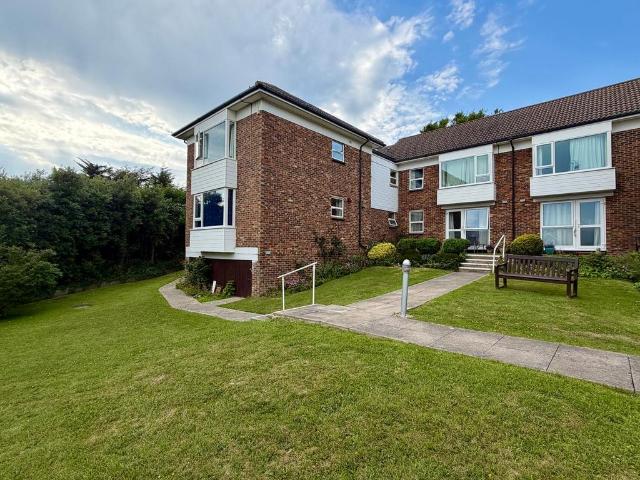 Flat for sale in Old Town, Heathlands