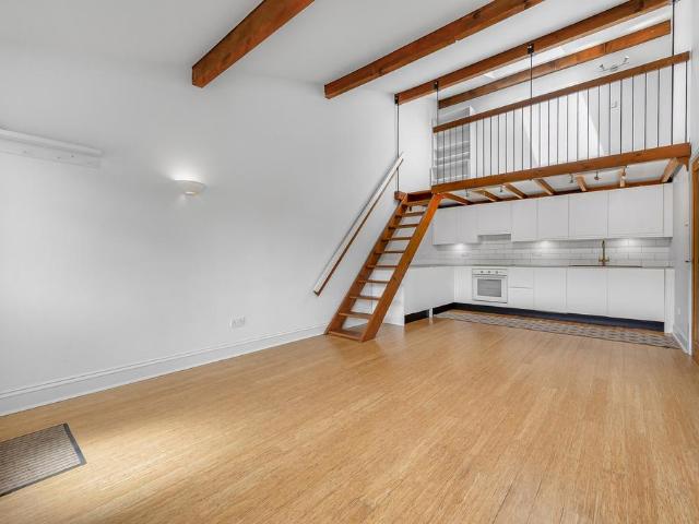 Flat for sale in London Borough of Lewisham, Brockley