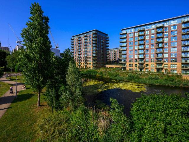Flat for sale in Kidbrooke, Greater London