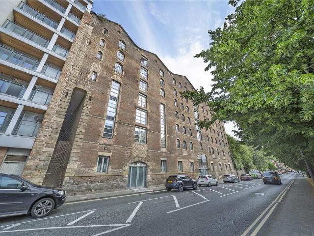 Flat for sale in Grainger Town, Tyne And Wear