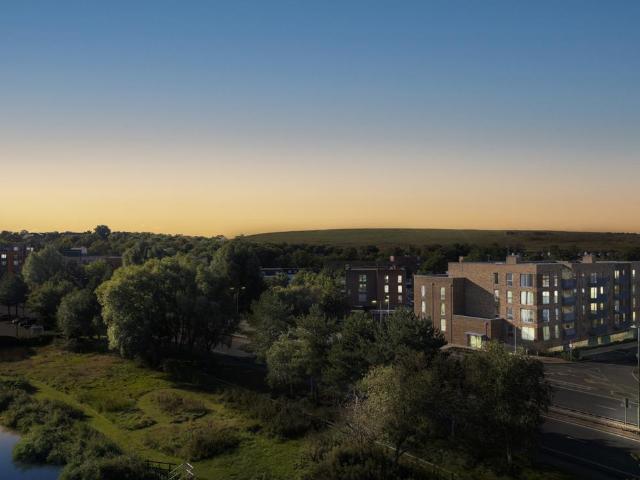 Flat for sale in Worcester Park Estate, Monks Orchard
