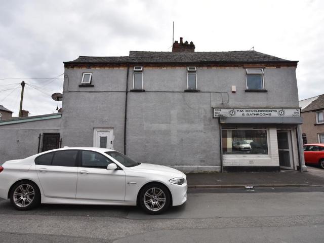 Flat for sale in Barrow