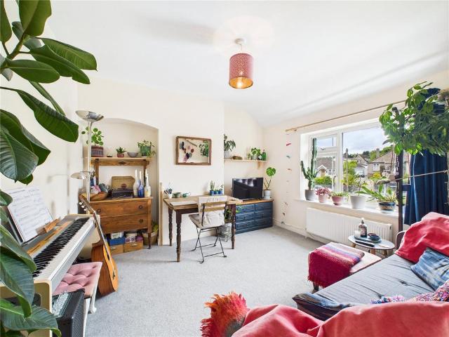 Flat for sale in Bishopsworth, Bristol