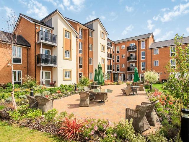 Flat for sale in Hampton Hargate, Peterborough