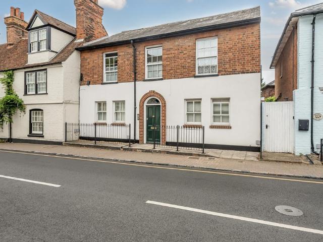 Flat for sale in Wargrave, Isle Of Man