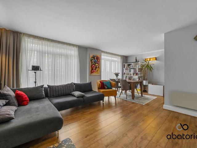 Flat for sale in Ratcliffe, Limehouse
