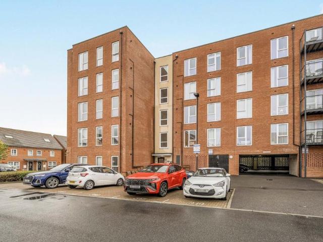 Flat for sale in Brookvale, Basingstoke and Deane