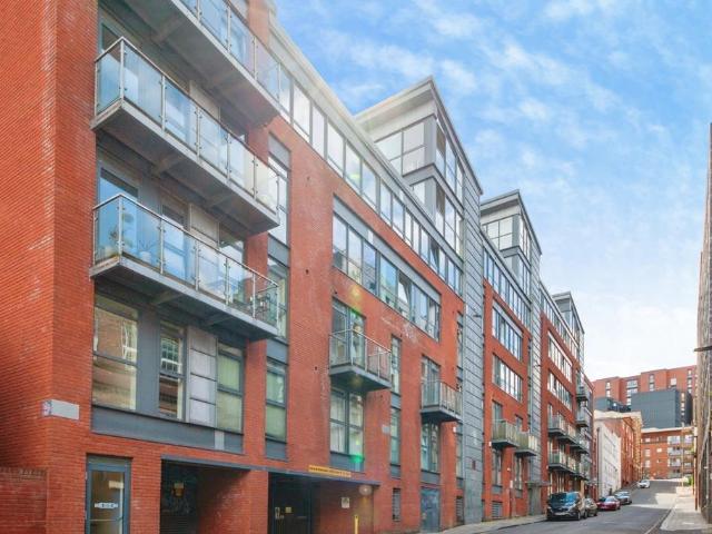 Flat for sale in City Centre, South Yorkshire