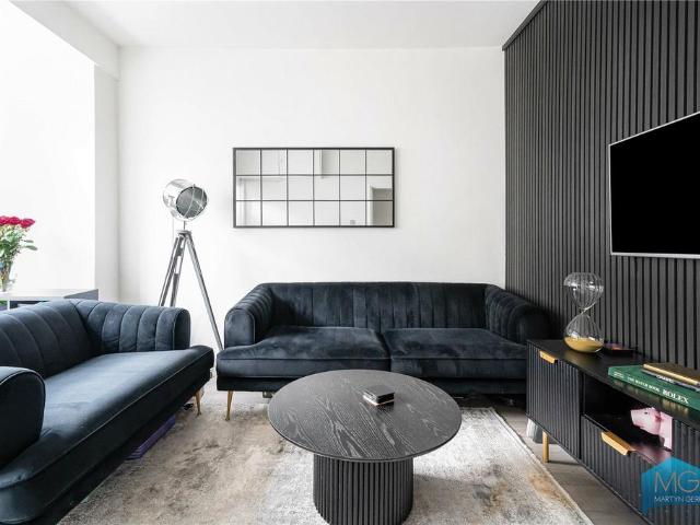 Flat for sale in Friern Barnet, Greater London