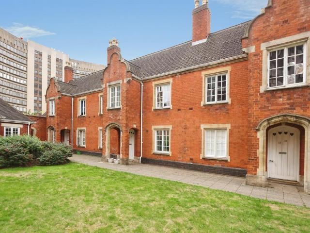 Flat for sale in Edgbaston, West Midlands