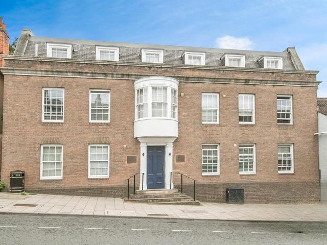 Flat for sale in Fordham Heath, Essex