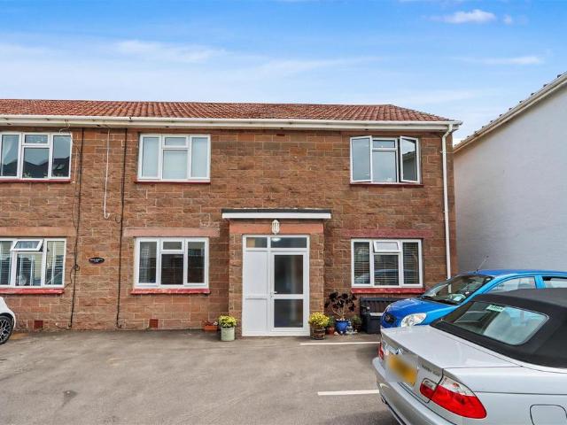 Flat for sale in Hornsey, Greater London