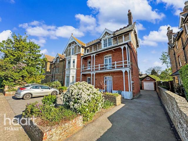 Flat for sale in Westgate-on-Sea, Acol