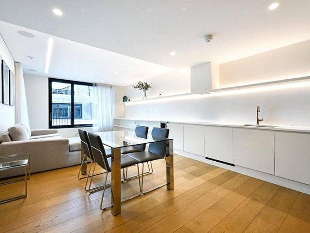 Flat for sale in East Marylebone, Mayfair