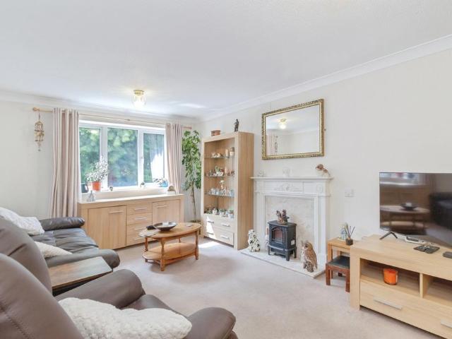 Flat for sale in Knighton, Old Wharf