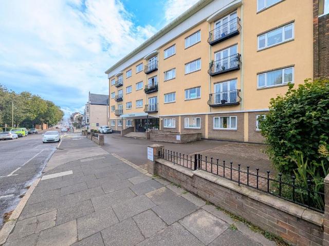 Flat for sale in The Lawe, South Shields
