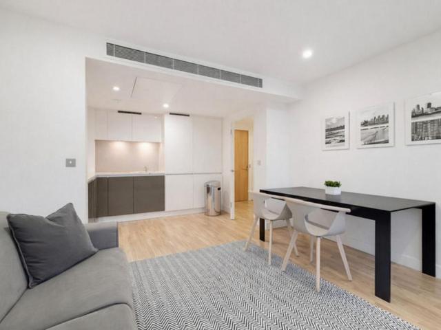 Flat for sale in London Borough of Tower Hamlets, Greater London