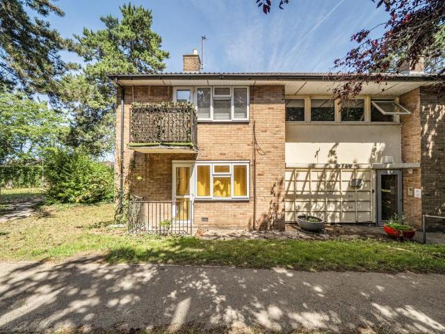 Flat for sale in The Slade, Oxfordshire