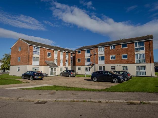 Flat for sale in Pleasant Valley, Duton Hill