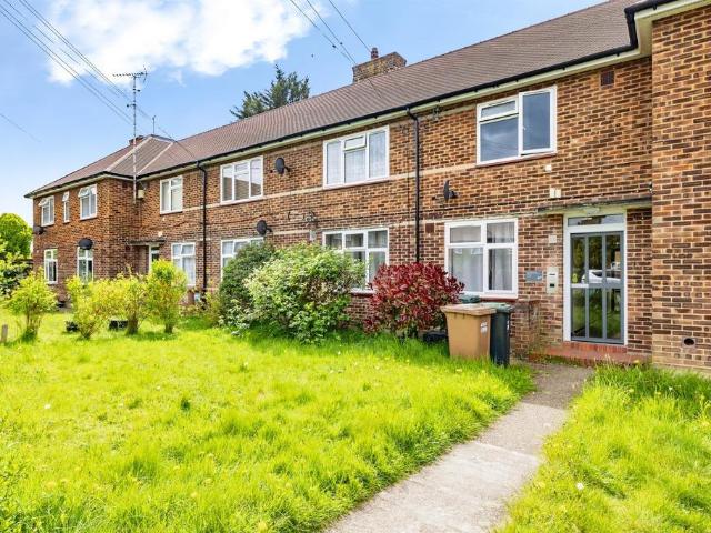 Flat for sale in Watford Rural, Batchworth