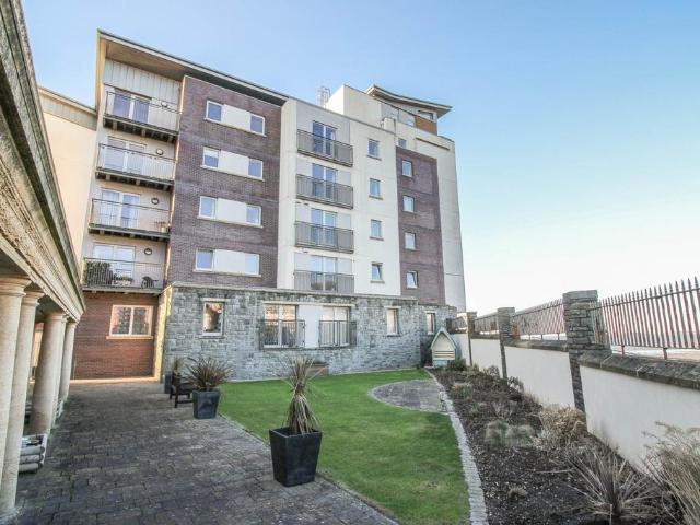 Flat for sale in Weston-super-mare, North Somerset