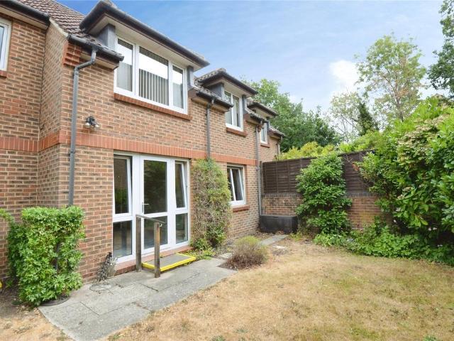 Flat for sale in Easthampstead, Bracknell
