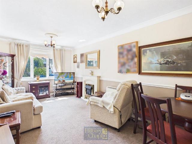 Flat for sale in Navestock Side, Essex