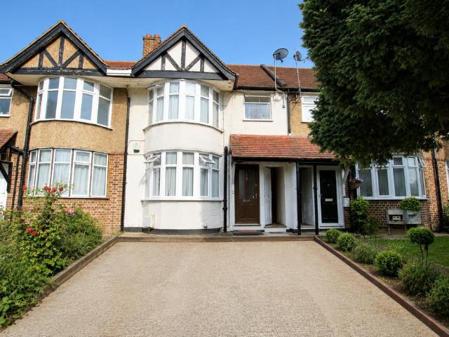 Flat for sale in Greater London