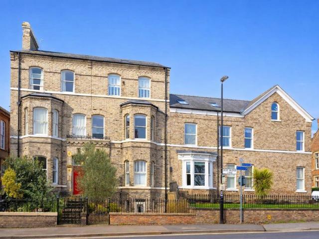 Flat for sale in Fishergate, High Field