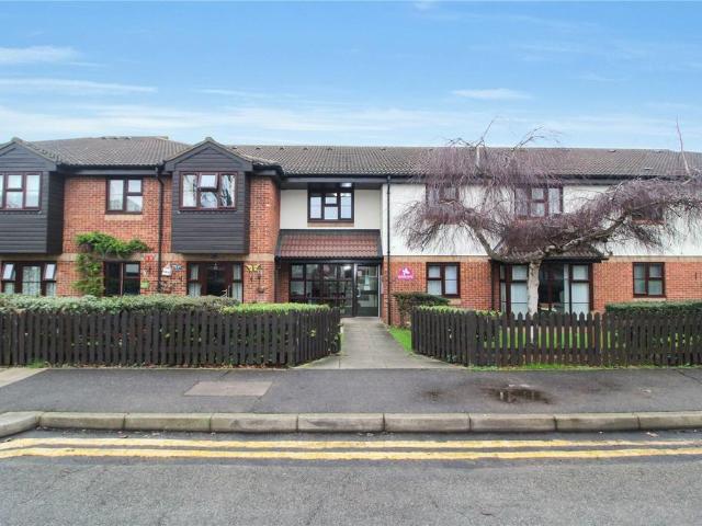 Flat for sale in Alton Barnes, Isle Of Man