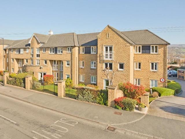 Flat for sale in Ilkley, West Yorkshire