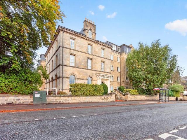 Flat for sale in Low Harrogate, Harrogate