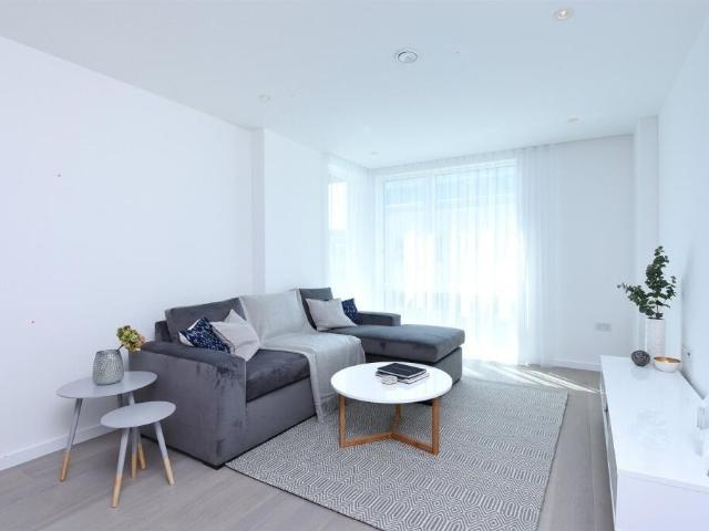 Flat for sale in The Borough, Greater London
