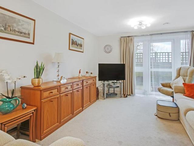 Flat for sale in Blendon, Greater London