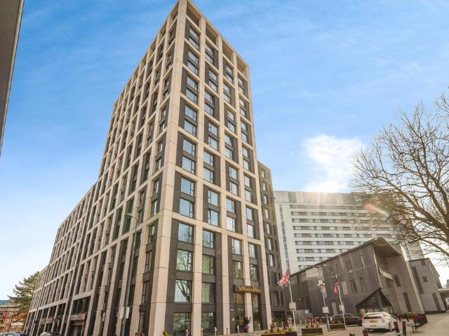 Flat for sale in Park Central, Birmingham