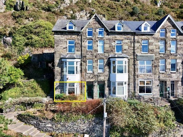 Flat for sale in Barmouth