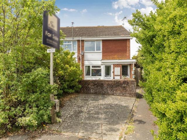 Flat for sale in Bersted, Clapham
