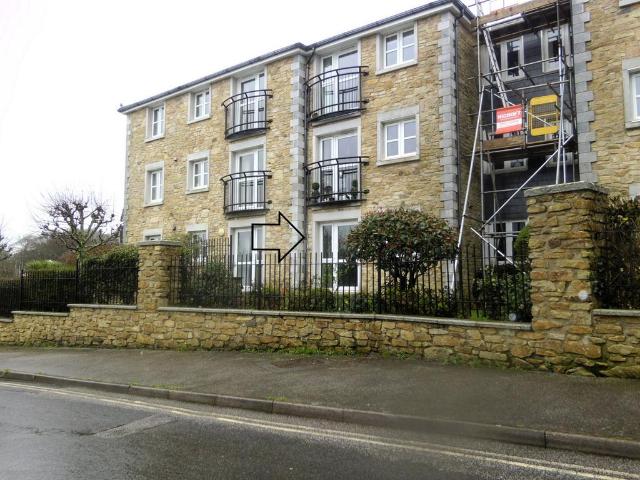 Flat for sale in Roseworthy, Cornwall