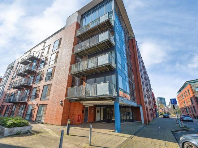 Flat for sale in Ladywood, West Midlands
