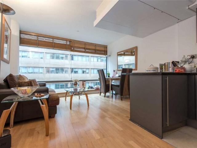 Flat for sale in South Lambeth, Greater London